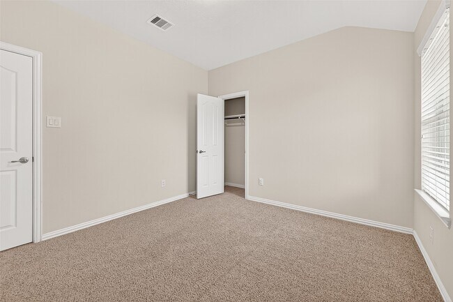 Building Photo - 19711 Kinsington Briar Ln