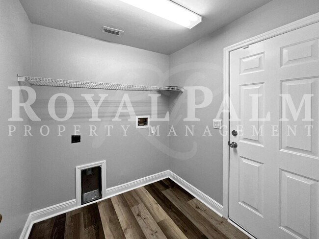 Building Photo - New Year, New House? 3BR/2BA Lehigh Acres Home with Garage, Lawn Care, and Big Main Character Energy