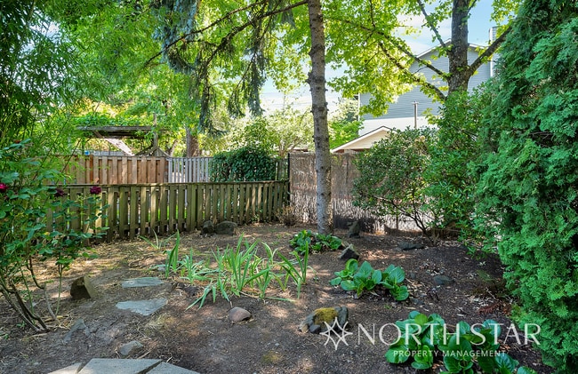 Building Photo - Total Remodel in Mt. Park near Westlake