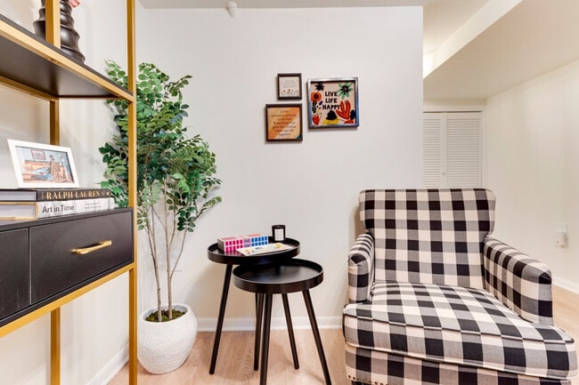 Building Photo - 17035 9th Ave N