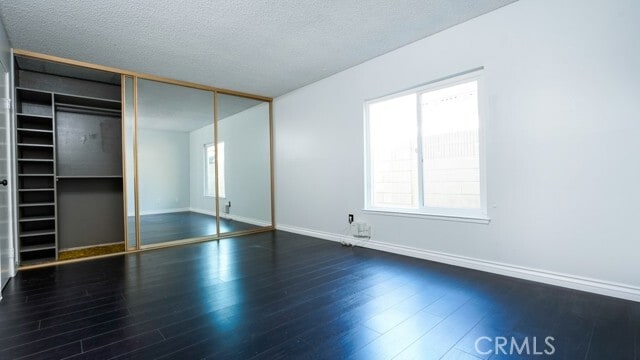 Building Photo - 12361 Palm St