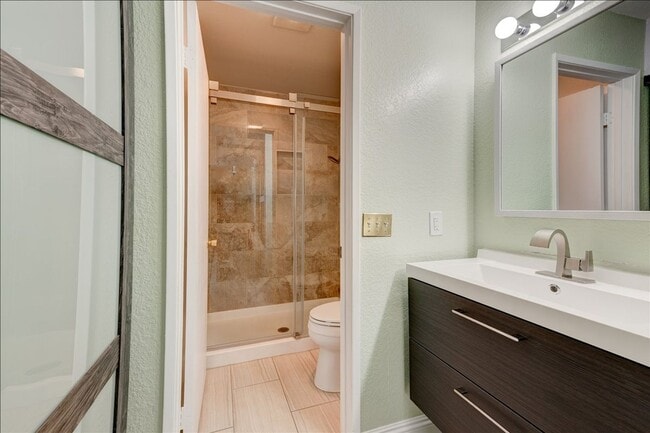 Building Photo - 10878 Aderman Ave