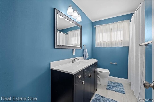 Building Photo - 4114 Lincoln Blvd