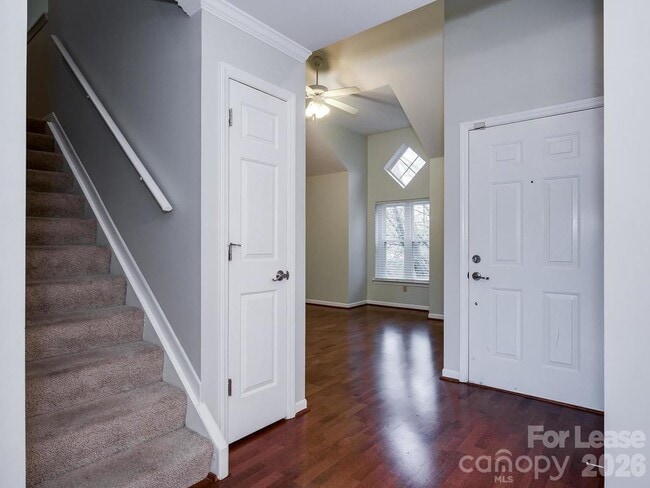 Building Photo - 424 Mather Green Ave