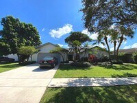 Building Photo - 3048 NW 27th Terrace