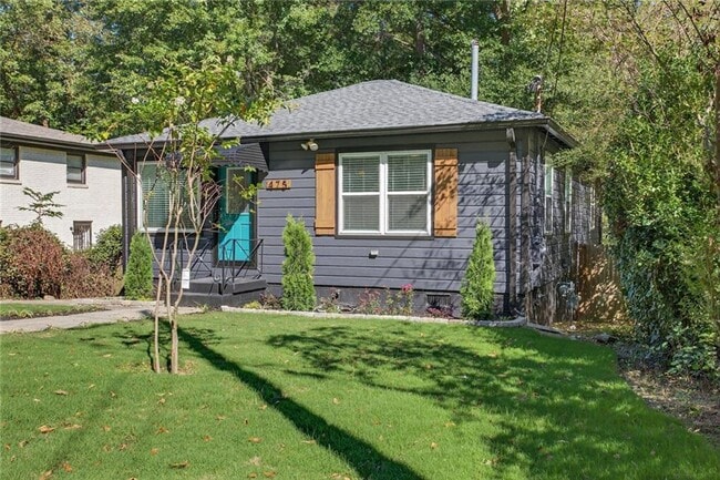 Building Photo - 475 Center Hill Ave NW