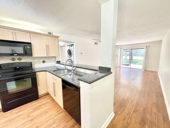 Building Photo - 3130 Millwood Terrace