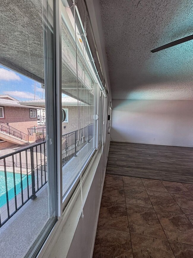 Building Photo - Spacious Beautiful North Park 1 Bed / 1 Bath with Pool