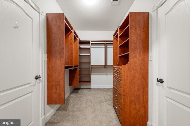 Building Photo - 604 Masters Dr