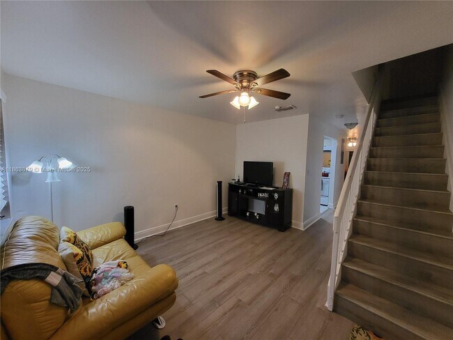 Building Photo - 13309 SW 59th Terrace