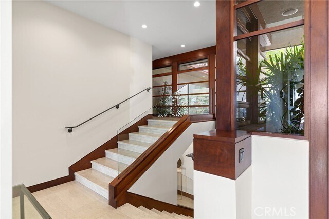 Building Photo - 1119 Emerald Bay
