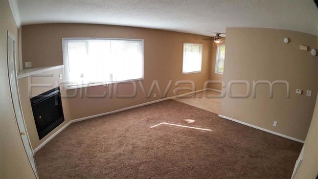 Building Photo - 1209 O Ave Pl NE