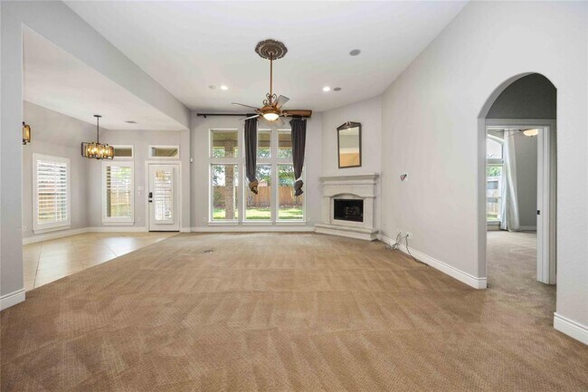 Building Photo - 2423 Rosillos Peak Dr