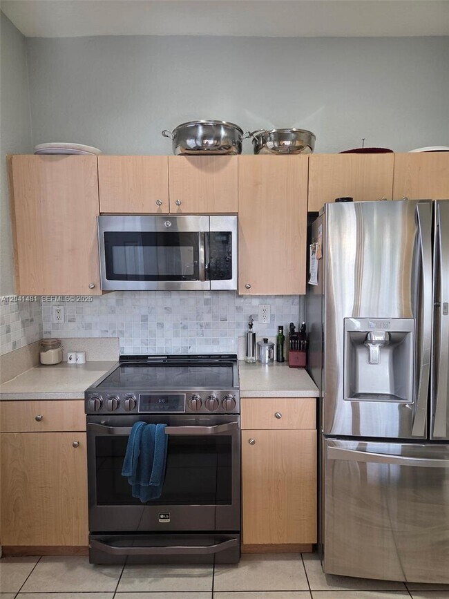 Building Photo - 23751 SW 110th Ave