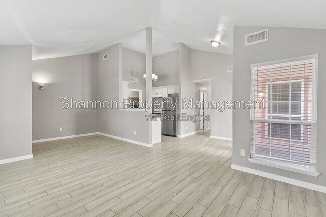 Building Photo - 3110 Oak Rock