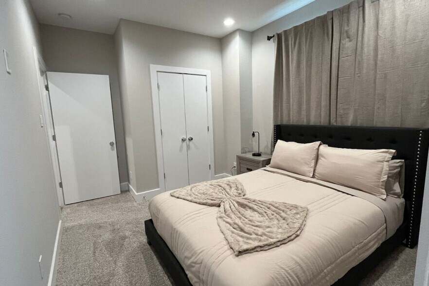 Building Photo - 3208 Bostic St