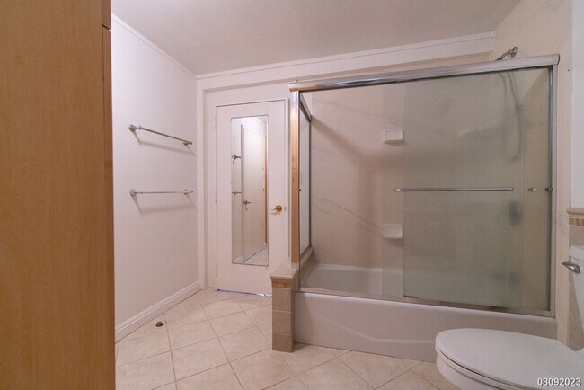 Building Photo - SF 4BR/2BA/2car garage home w/inground swimming pool in Ewa Beach