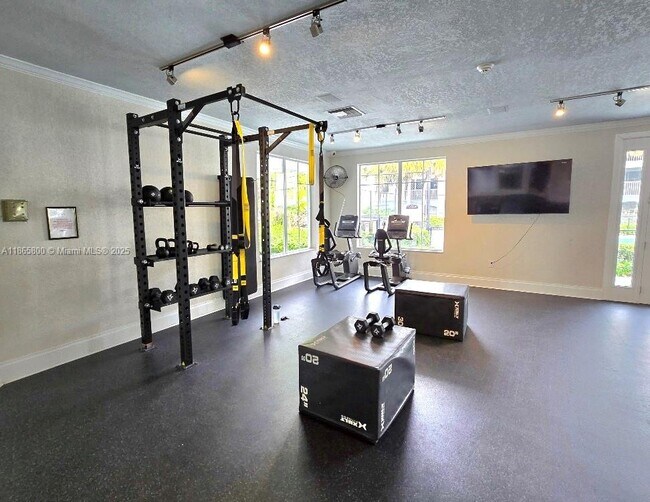 Building Photo - 4555 NW 99th Ave