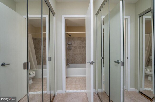 Building Photo - 35 Andrew Pl