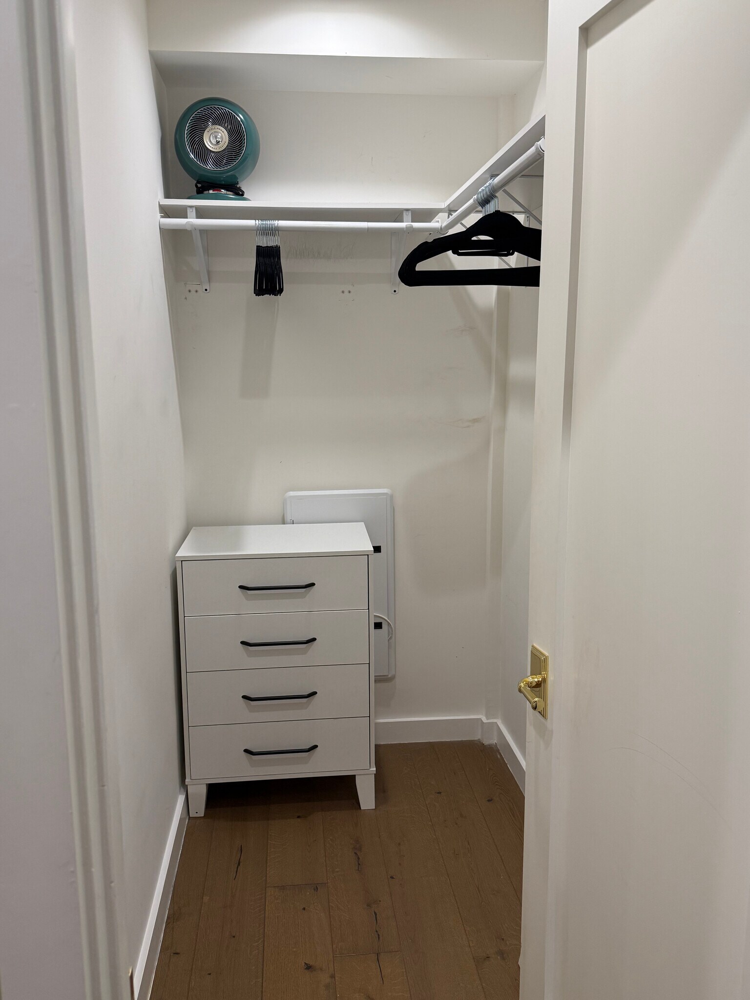 Building Photo - 44 Box St