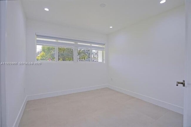 Building Photo - 9301 SW 178th St