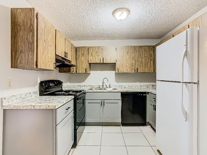 Building Photo - 4530 Ballentine Ct