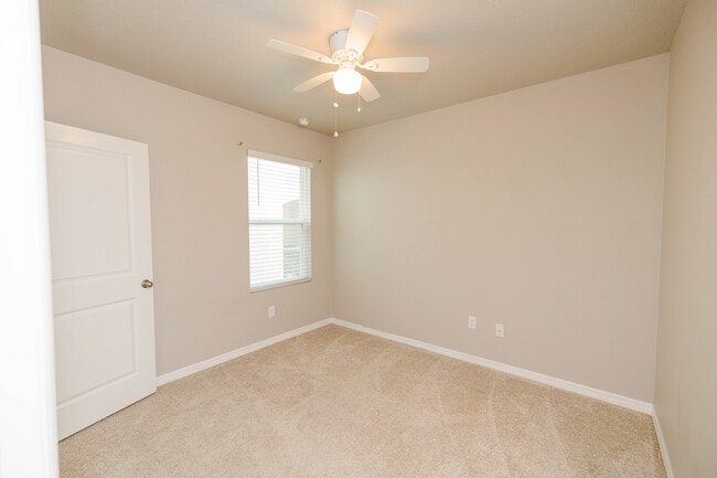 Building Photo - 6777 Longboat Dr