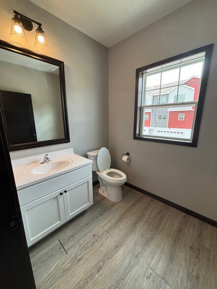 Building Photo - 3064 Bluestem Trl