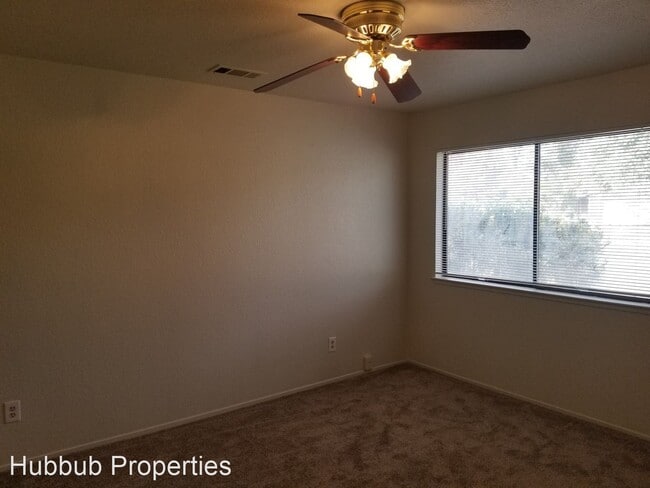 Building Photo - 3 br, 2 bath House - 1993 Carol Jean Court