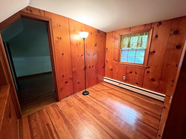Building Photo - 51 Elfman Dr