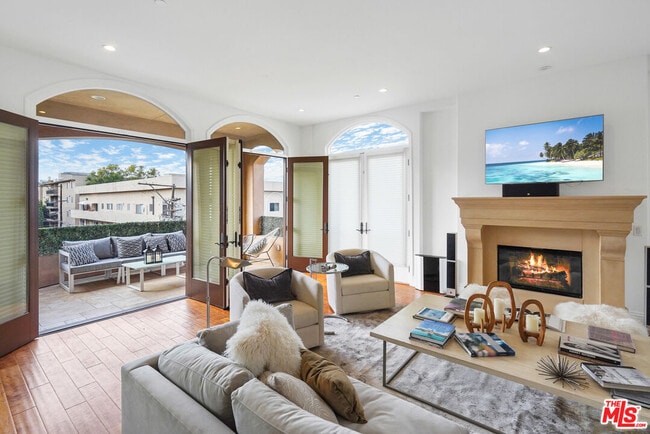 Building Photo - 420 S Hamel Rd