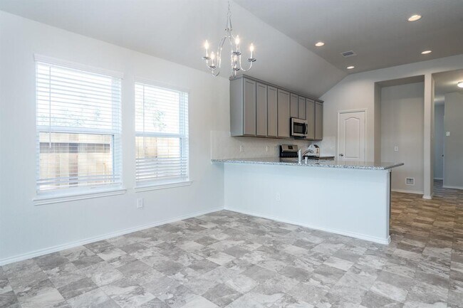 Building Photo - 40354 Bay Warbler Wy