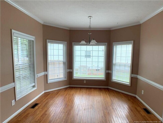 Building Photo - 3636 Standard Dr