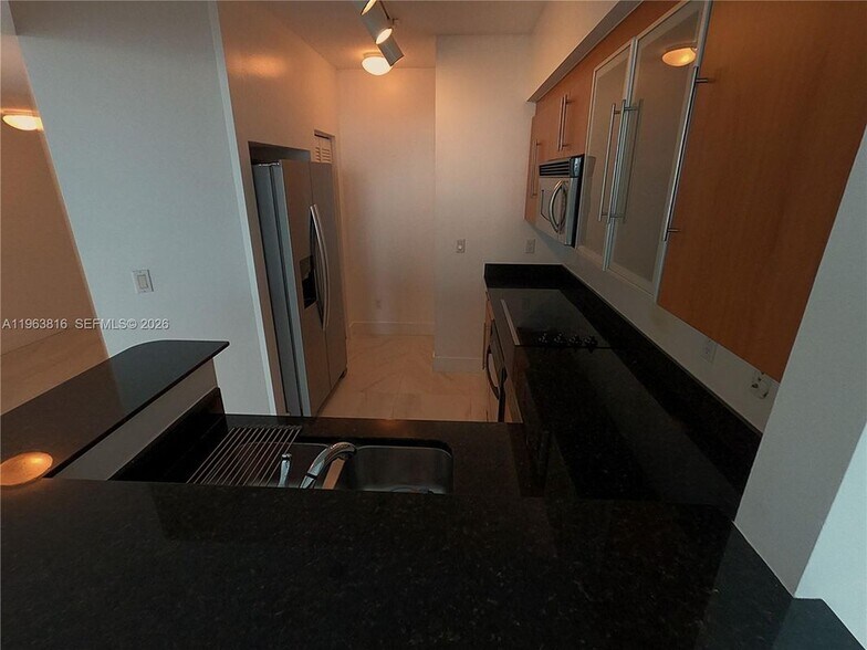 Building Photo - 335 S Biscayne Blvd
