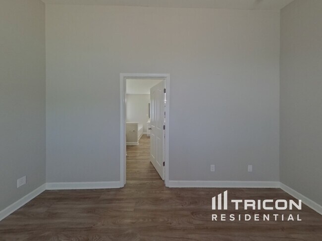 Building Photo - 11829 Cheviott Hill Ln