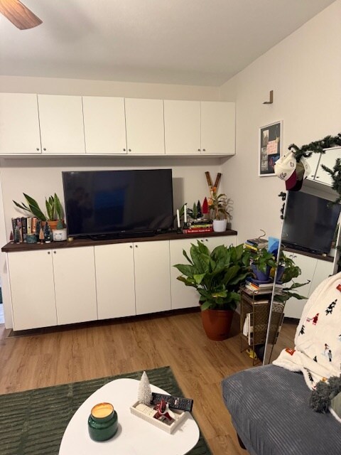 Building Photo - 2817 Bridge Ave