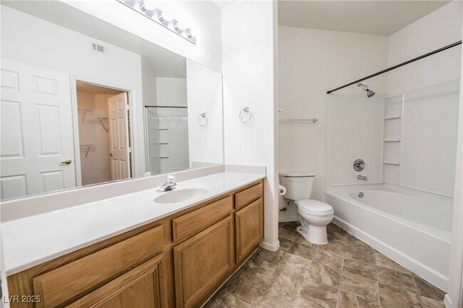 Building Photo - 7135 S Durango Dr