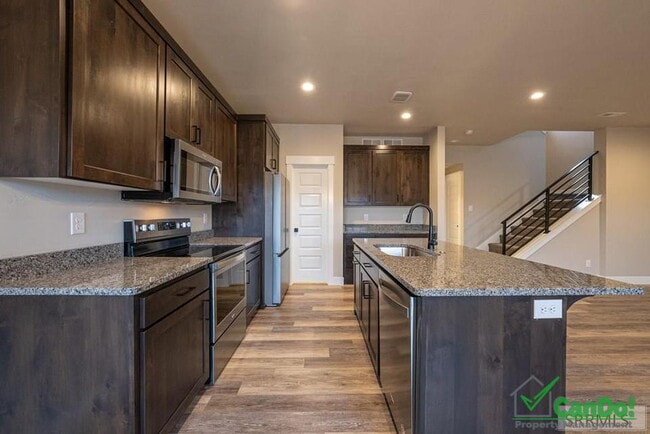 Building Photo - BEAUTIFUL 4 BEDROOM TOWNHOME for rent in A...