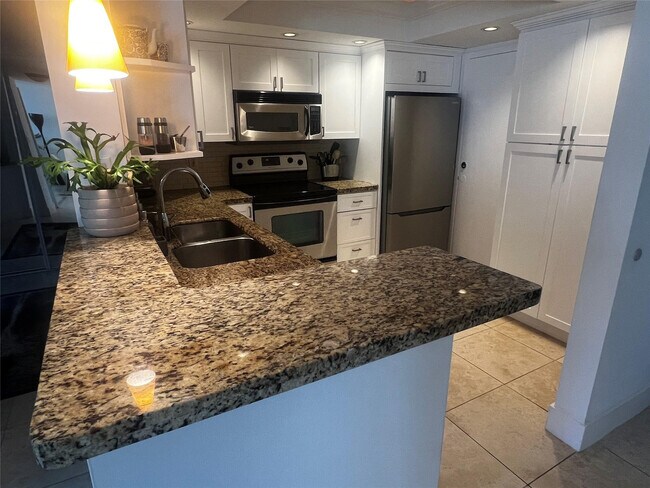 Building Photo - 1170 N Federal Hwy