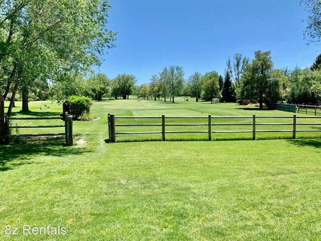 Building Photo - 4 br, 3 bath House - 6942 Roaring Fork Trail