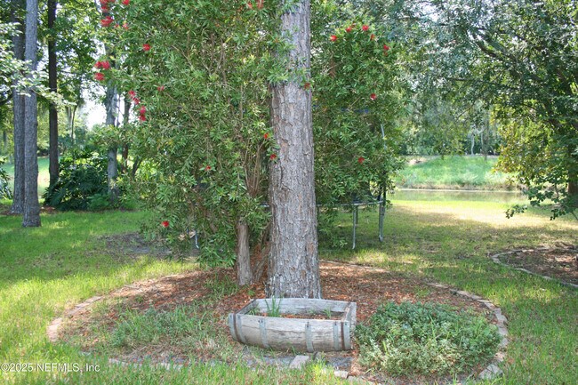 Building Photo - 1001 Sandlake Rd