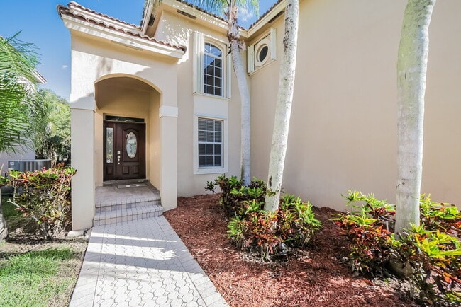 Building Photo - 228 La Costa Way