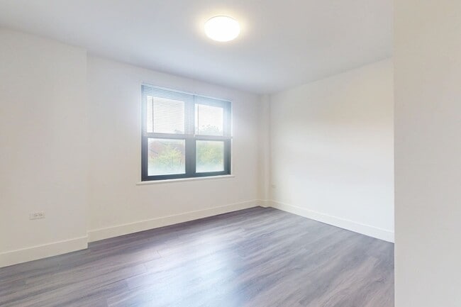 Floorplan - 1400 E. 57th Street