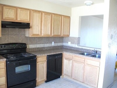 Building Photo - 426 Vassar Ct