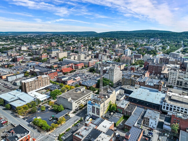 Building Photo - 117 Penn Ave