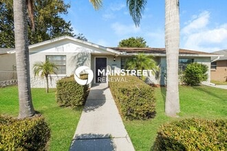 Building Photo - 3 Bedroom Pet-Friendly Home in Port Richey, FL with Main Street Renewal