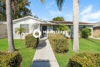 Building Photo - 3 Bedroom Pet-Friendly Home in Port Richey, FL with Main Street Renewal