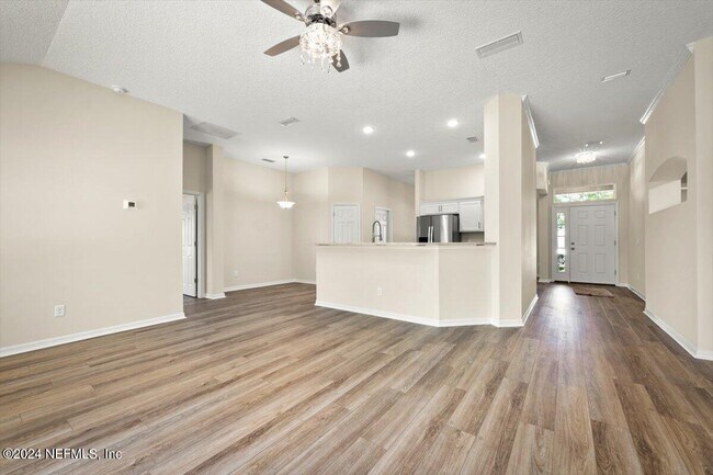 Building Photo - 2037 Piping Plover Way