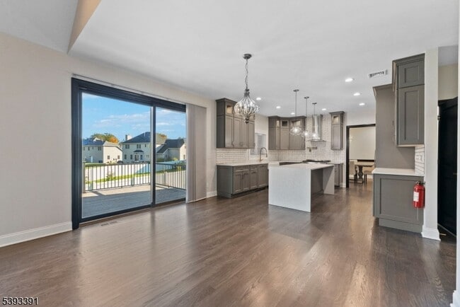 Building Photo - 75 Nance Rd