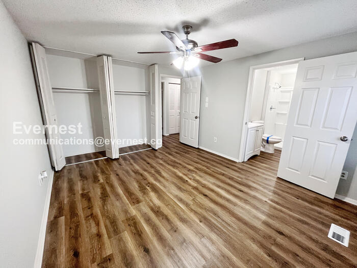 Building Photo - 8461 Huntdale Ct